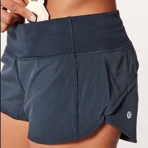 Navy lululemon speed up short 2.5 inseam